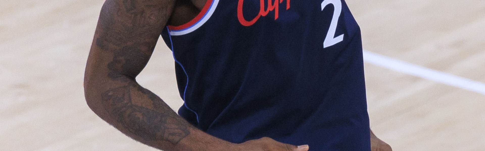 赛事直播-快船历史性逆袭？小卡引用科比名言：工作还未完成 还有事情要做